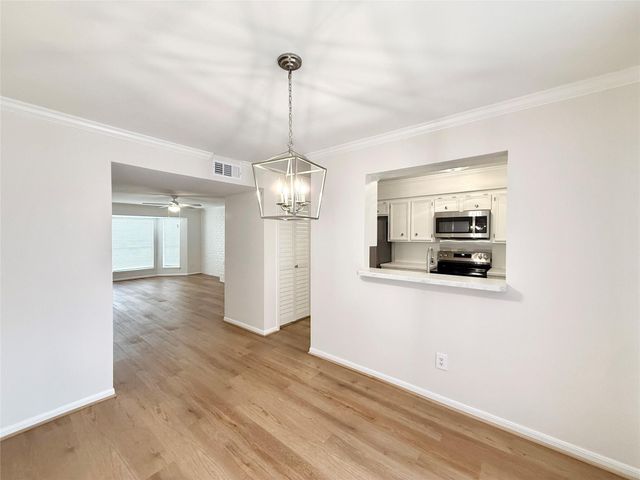 1499 Springrock Lane, Houston, TX 77055