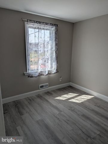 3841 SHANNON DR, Baltimore, MD 21213