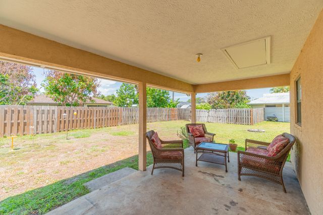 1573 SW Dycus Avenue, Port St. Lucie, Port St Lucie, FL 34953