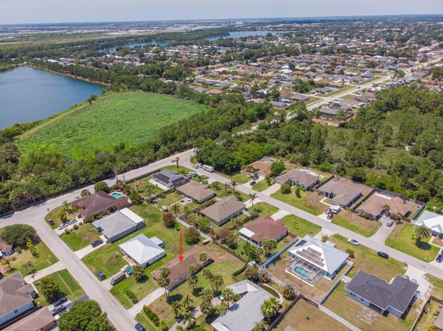 1573 SW Dycus Avenue, Port St. Lucie, Port St Lucie, FL 34953