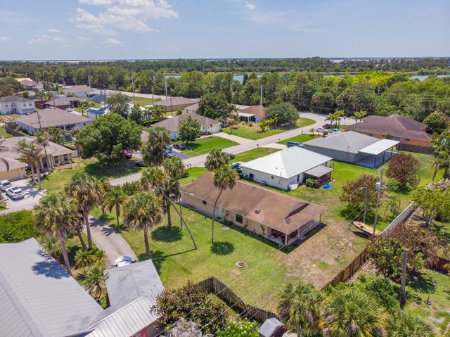 1573 SW Dycus Avenue, Port St. Lucie, Port St Lucie, FL 34953