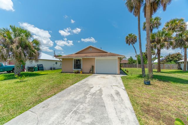 1573 SW Dycus Avenue, Port St. Lucie, Port St Lucie, FL 34953