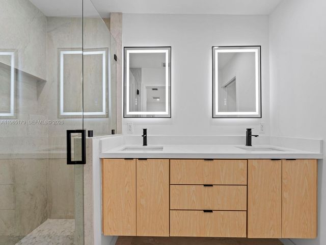 3620 SW 92nd Ave, Miami, FL 33165