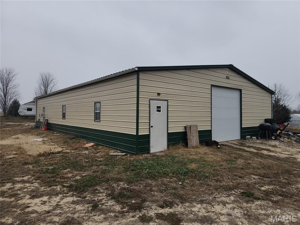 23235 Dalton Road, Warrenton, MO 63383