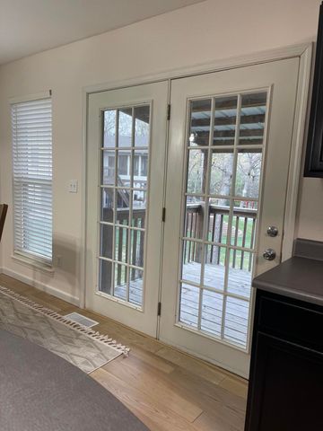 9 Holiday Drive, Kimberling City, MO 65686