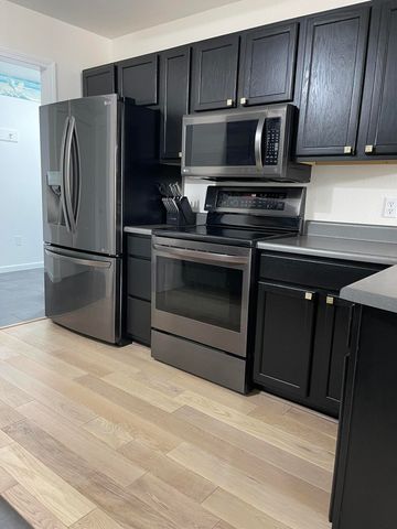 9 Holiday Drive, Kimberling City, MO 65686