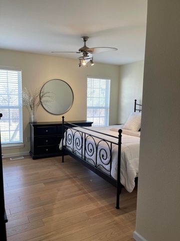 9 Holiday Drive, Kimberling City, MO 65686