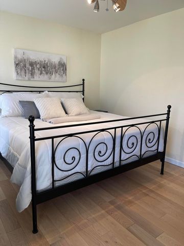 9 Holiday Drive, Kimberling City, MO 65686