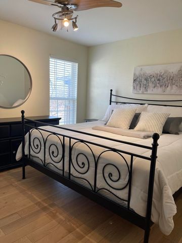 9 Holiday Drive, Kimberling City, MO 65686