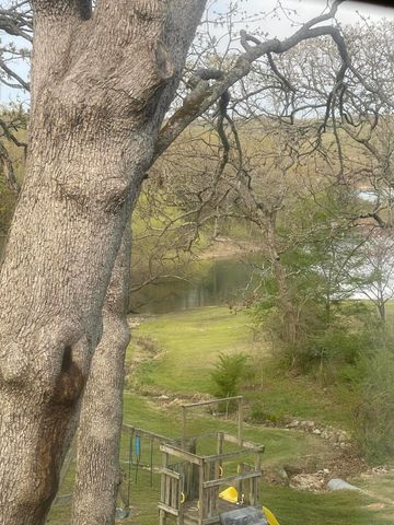 9 Holiday Drive, Kimberling City, MO 65686