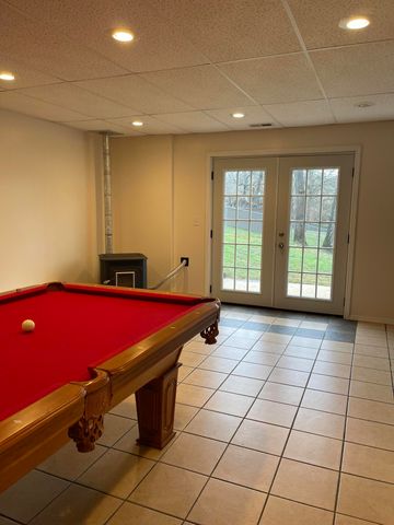 9 Holiday Drive, Kimberling City, MO 65686