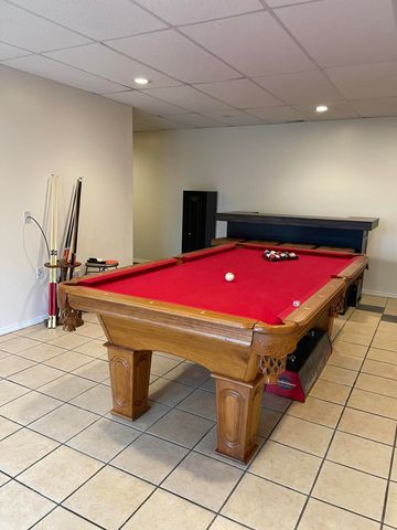 9 Holiday Drive, Kimberling City, MO 65686