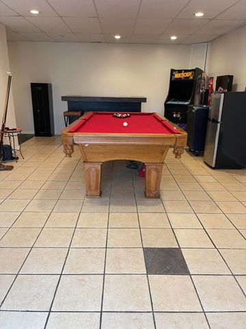 9 Holiday Drive, Kimberling City, MO 65686