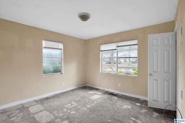 924 LAVERNE STREET, Birmingham, AL 35214