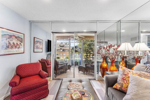 2161 NE 1st Court 205, Boynton Beach, FL 33435