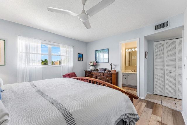 2161 NE 1st Court 205, Boynton Beach, FL 33435