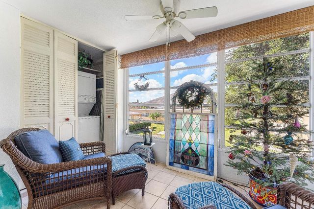 2161 NE 1st Court 205, Boynton Beach, FL 33435