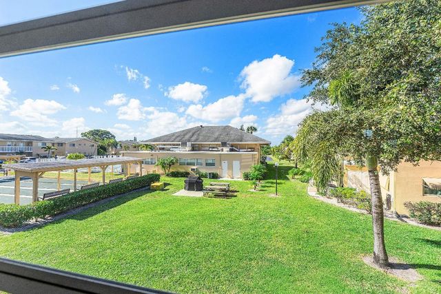 2161 NE 1st Court 205, Boynton Beach, FL 33435