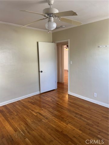 5729 E Wardlow Road, Long Beach, CA 90808