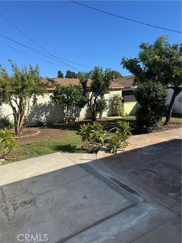 5729 E Wardlow Road, Long Beach, CA 90808