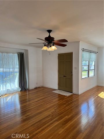 5729 E Wardlow Road, Long Beach, CA 90808