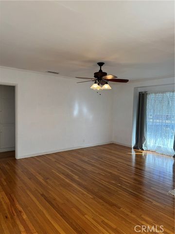 5729 E Wardlow Road, Long Beach, CA 90808