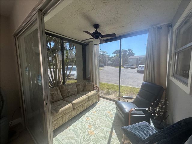 621 WINDRUSH BAY DRIVE 621, Tarpon Springs, FL 34689