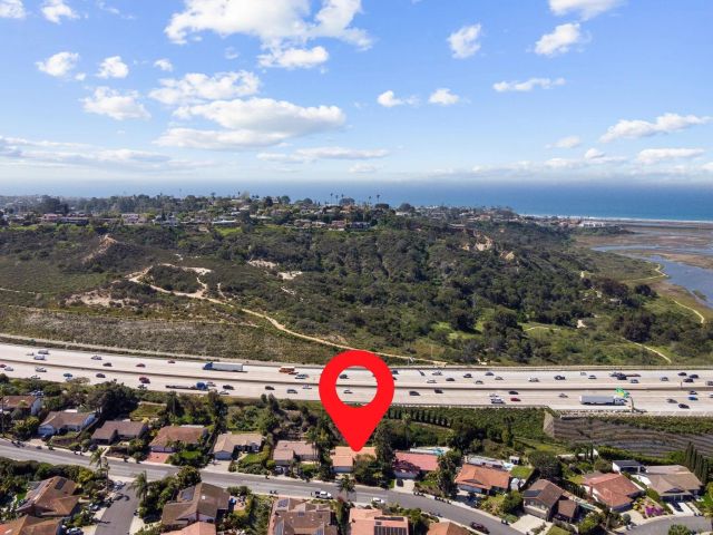 725 Santa Florencia, Solana Beach, CA 92075