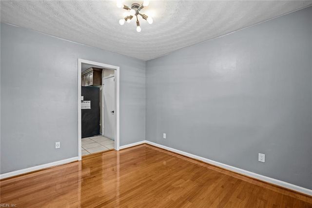 1121 Ginger CRES, Virginia Beach, VA 23453