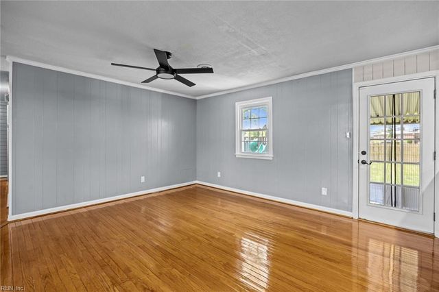 1121 Ginger CRES, Virginia Beach, VA 23453