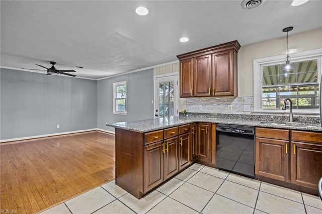 1121 Ginger CRES, Virginia Beach, VA 23453