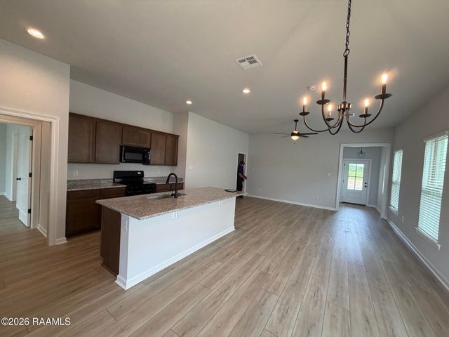 106 Braddish Court, Lafayette, LA 70506