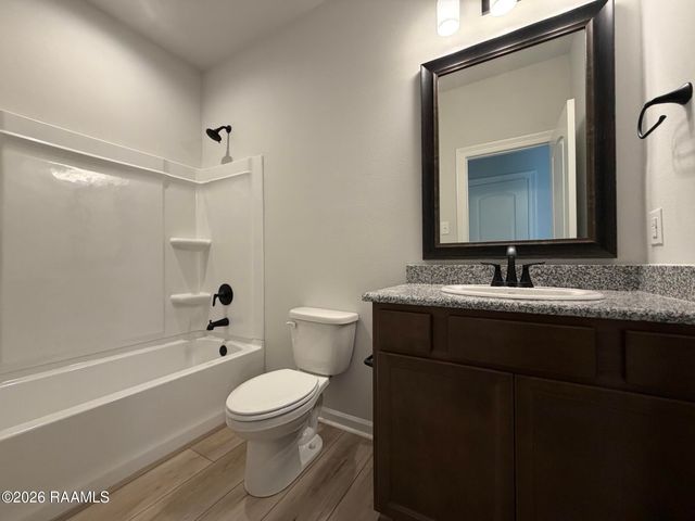 106 Braddish Court, Lafayette, LA 70506