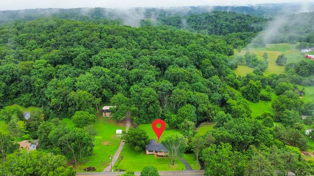 9077 Old Charlotte Pike, Pegram, TN 37143