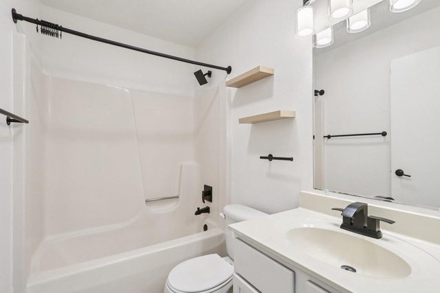 703 Kottke Drive, Madison, WI 53719