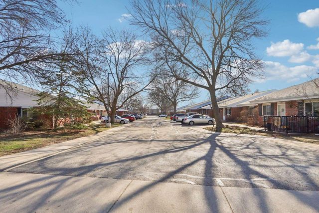 703 Kottke Drive, Madison, WI 53719