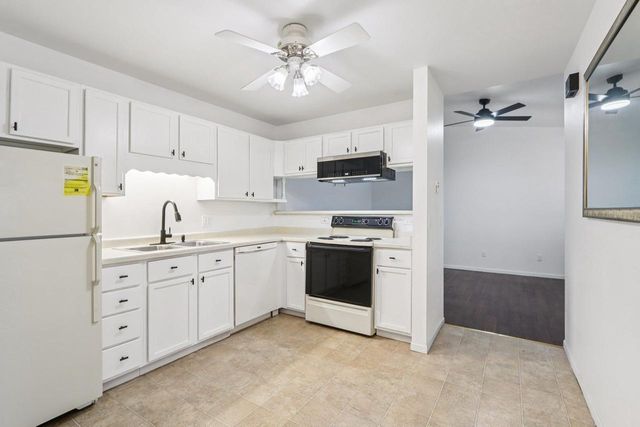 703 Kottke Drive, Madison, WI 53719