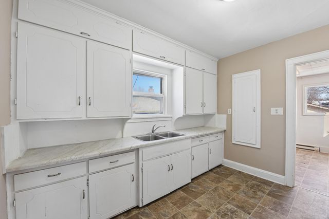 1237 5th Street E, Saint Paul, MN 55106