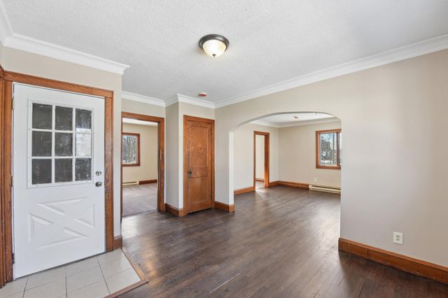 1237 5th Street E, Saint Paul, MN 55106