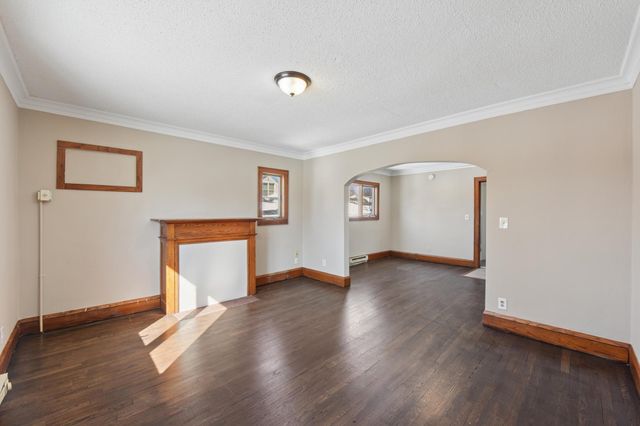 1237 5th Street E, Saint Paul, MN 55106