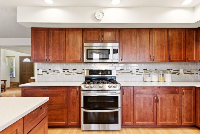 8143 Oakdale Place NW, Albuquerque, NM 87120