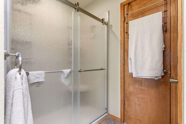 8143 Oakdale Place NW, Albuquerque, NM 87120