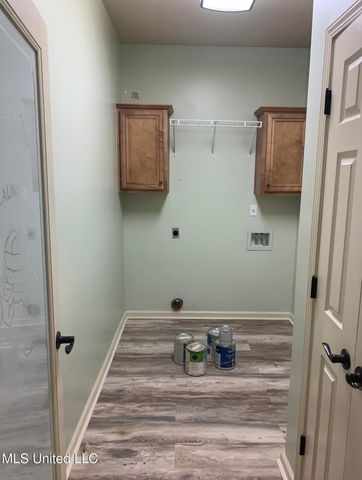 196 S Moore Crossing, Byhalia, MS 38611