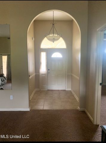 196 S Moore Crossing, Byhalia, MS 38611