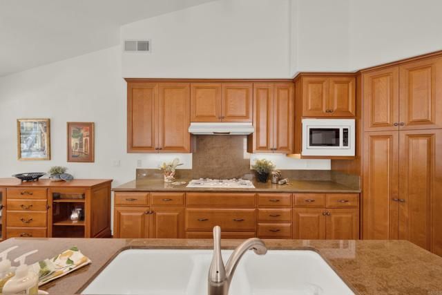 3757 Southridge Way, Oceanside, CA 92056