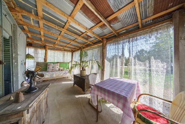 2132 Arkansas 230 Highway, Strawberry, AR 72469