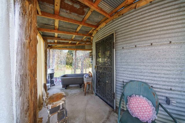 2132 Arkansas 230 Highway, Strawberry, AR 72469