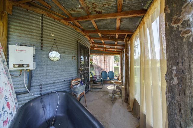 2132 Arkansas 230 Highway, Strawberry, AR 72469