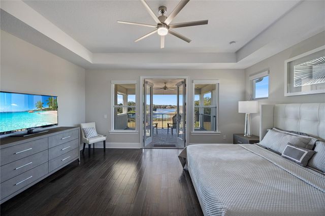 17052 SECRET HOLLOW LOOP, Clermont, FL 34711