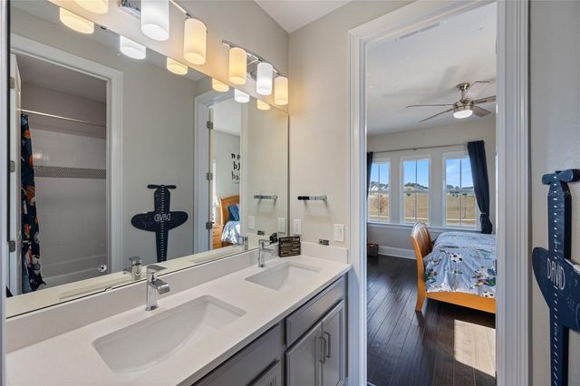 17052 SECRET HOLLOW LOOP, Clermont, FL 34711